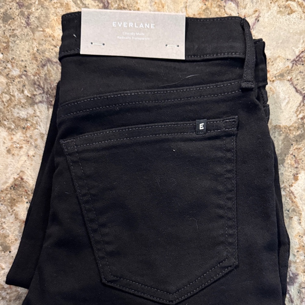 Everlane Women’s Skinny Black Jeans
